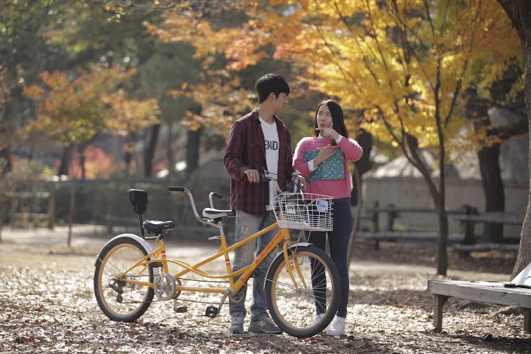 "Tuổi thanh xuân": Phim Việt - Hàn đang gây sốt truyền hình - 2