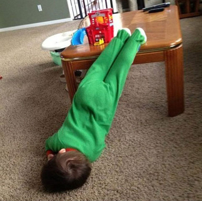 Bật cười với các tư thế ngủ của bé - 10