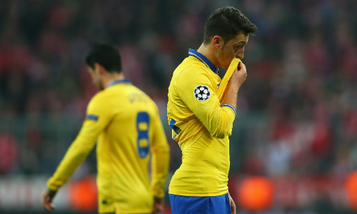 Ngày Ozil trở lại: Lo nhiều hơn vui - 2