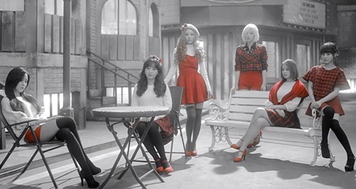 12 ca khúc fan K-Pop không thể bỏ qua dịp Noel - 5