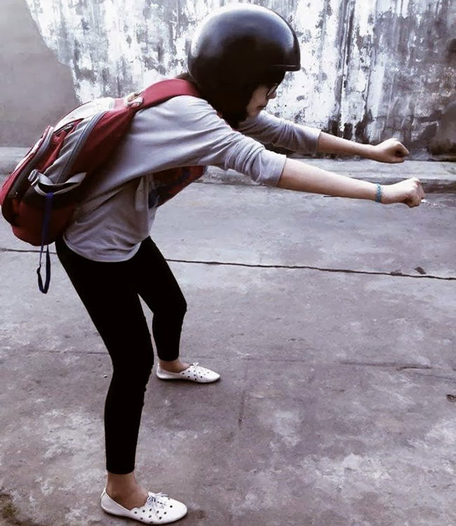 Cười sặc sụa với những cô nàng nghịch ngợm - 7