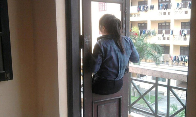 Kiểu tạo dáng chụp ảnh “siêu độc” của giới trẻ - 3