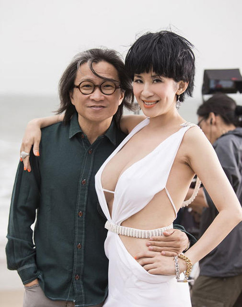 Sao nữ Hồng Kông đột nhiên hóa "trai 6 múi" - 20