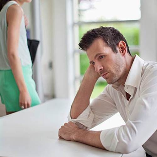 7 hiểm họa về sức khỏe khi mối quan hệ vợ chồng căng thẳng - 1