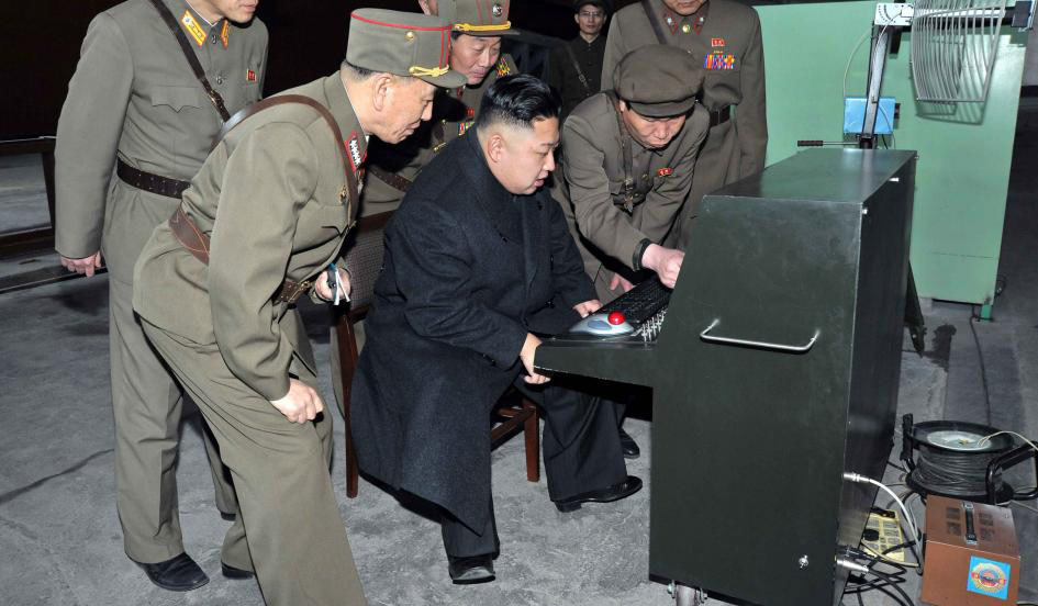 Ai có thể “rút phích cắm” Internet Triều Tiên? - 1