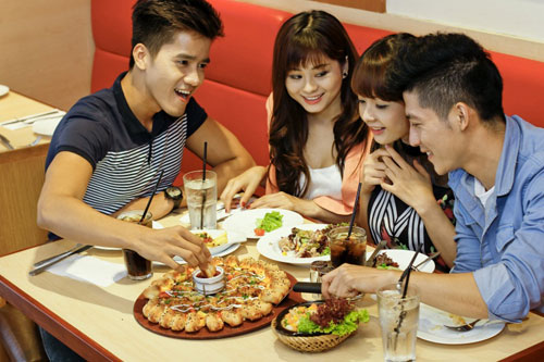 Cuối năm rủ nhau đi ăn pizza hải sản tươi - 3