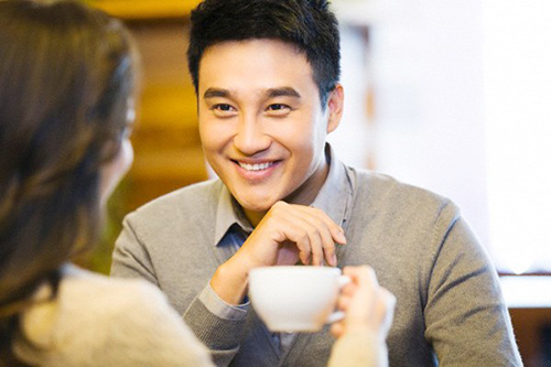 Thơ tình: Tình yêu bắt đầu từ đâu - 1