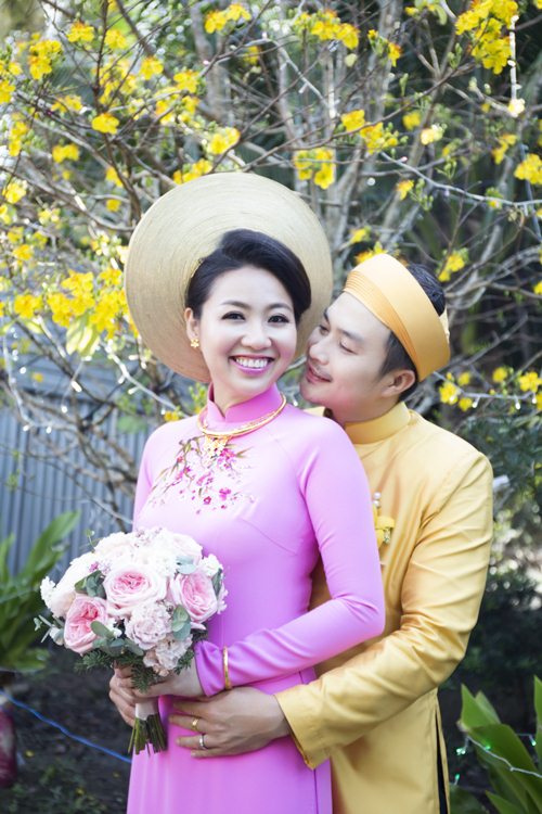 /Uploaded/phamhuuthanh/2014_12_27/CUVE1419655058-img_8898.jpg Cô dâu Lê Khánh được chồng đón từ 3h30 sáng - 22