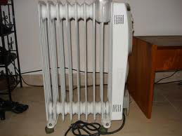 Cách sử dụng máy sưởi tiết kiệm điện năng trong mùa đông - 2