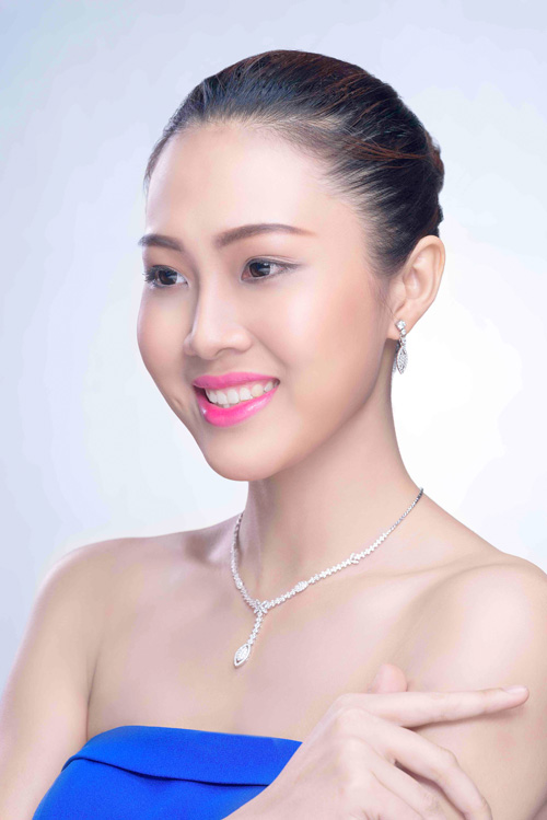 Cận cảnh nhan sắc của top 12 “lò luyện hoa hậu“ - 2