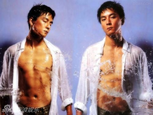 Bỏng mắt với thân hình 6 múi của các mỹ nam Hoa – Hàn - 2