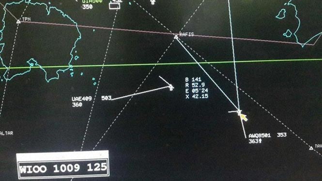 Dữ liệu radar: QZ8501 gặp nạn vì vọt lên quá nhanh - 2