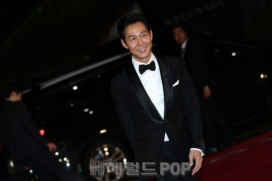 Kiều nữ Hàn đua nhau khoe vẻ sexy tại LHP Busan 2015 - 9