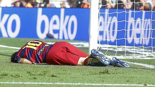 Barca “trọng thương”: Cơn đau đầu của Enrique - 1