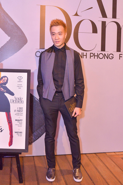 Phương Trinh, Chi Pu diện váy xuyên thấu trên thảm đỏ - 5