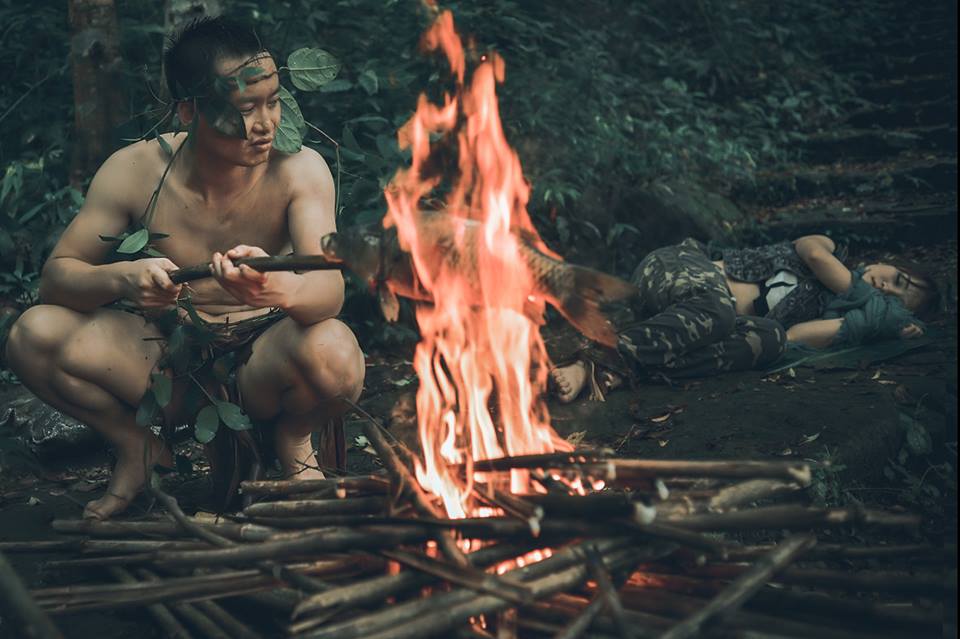 Ảnh cưới "người rừng" cầu hôn thiếu nữ xinh đẹp - 8