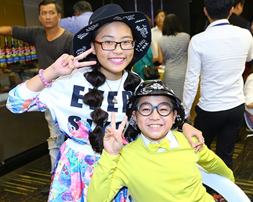 Con nuôi Hoài Linh, Quang Lê gây sốt "Gương mặt thân quen nhí" - 3