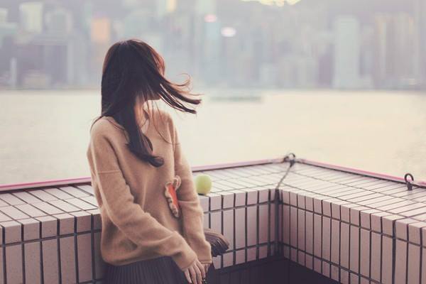 Thơ tình: Cũng chỉ là người cũ - 1