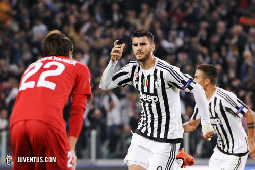Juventus – Bologna: Đi qua bóng tối - 1