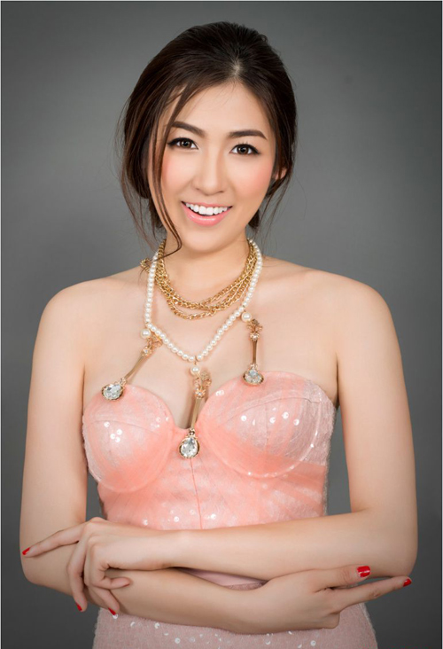 Sao Việt "lạ hoắc" với khuôn mặt nhận không ra - 3