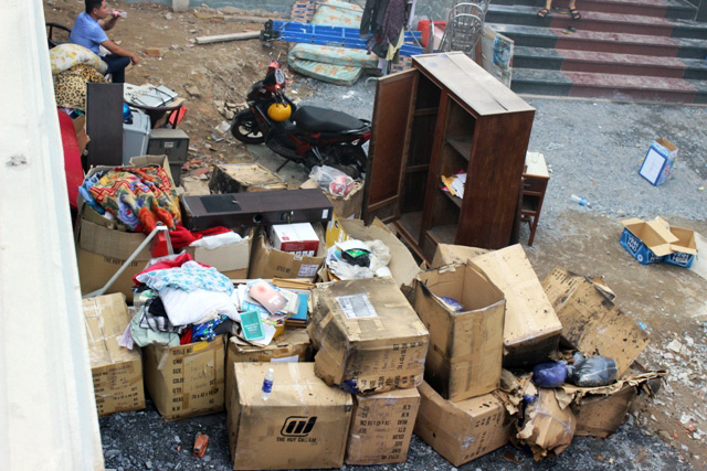 TP.HCM: Cháy lớn, thiêu rụi công ty may - 9