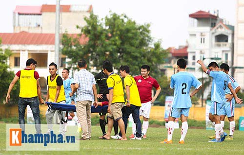 Văn Quyến trở lại tỏa sáng trên sân "phủi" - 10