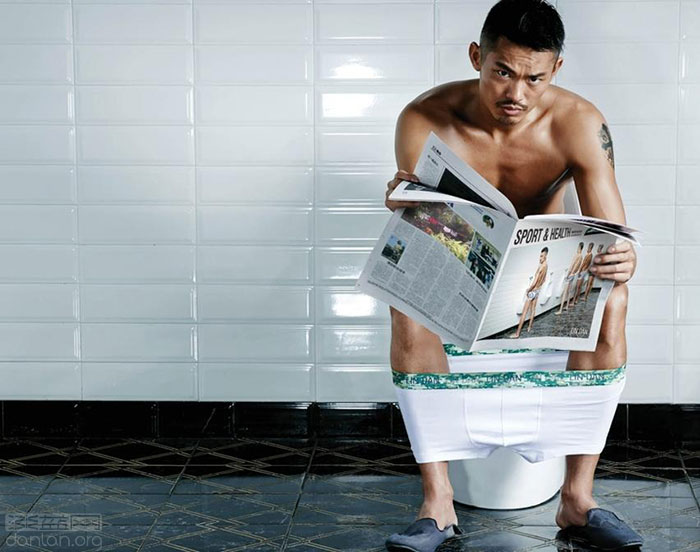 Nhà vô địch cầu lông thế giới gợi cảm với nội y - 1