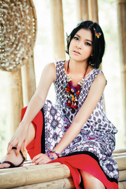 Dân mạng truy tìm "cô gái cướp bồ của bạn thân 20 năm" - 14