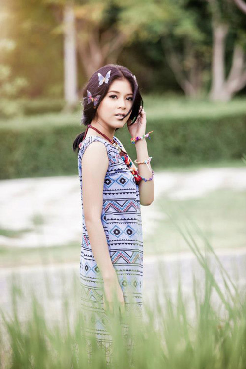 Dân mạng truy tìm "cô gái cướp bồ của bạn thân 20 năm" - 11