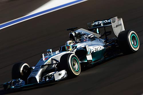 Mercedes: Giấc mơ vô địch thật gần nhưng cũng thật xa - 1