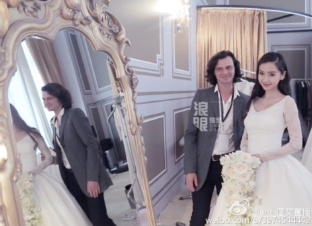 Váy cưới và nhẫn tiền tỉ tại đám cưới của Angelababy - 7