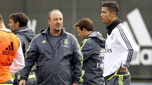 Căng thẳng leo thang, Ronaldo "tuyệt giao" với Benitez - 1