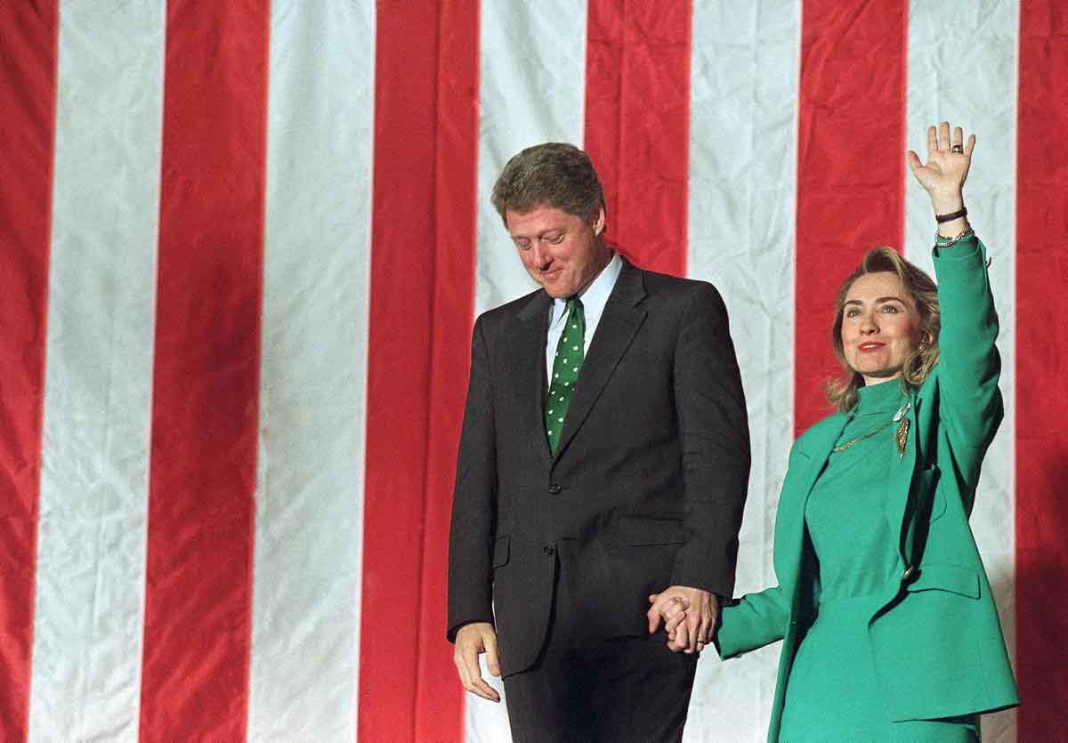 Vợ chồng Hillary – Bill Clinton và 40 năm mặn nồng - 7