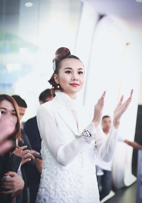 Thanh Hằng, Thu Thảo đẹp "mười phân vẹn mười" - 9