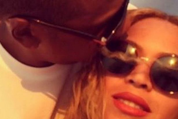Beyonce và Jay Z dập tắt tin đồn ly hôn - 1