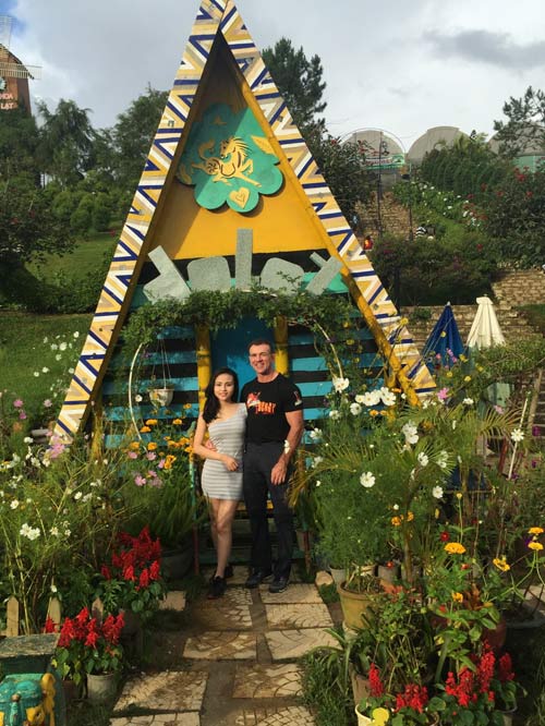 Cô gái Việt trải lòng về chuyện yêu chàng Tây - 4