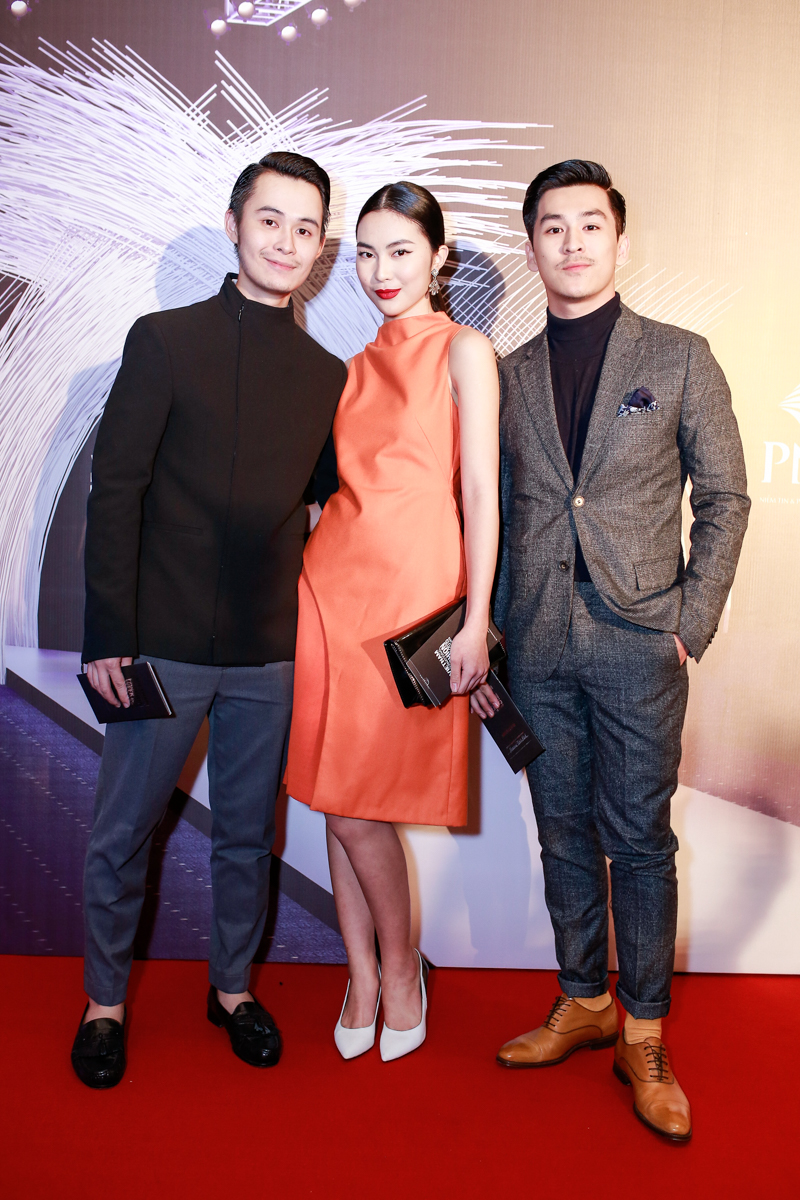 Angela Phương Trinh, Tóc Tiên đọ sức hút trên thảm đỏ - 10