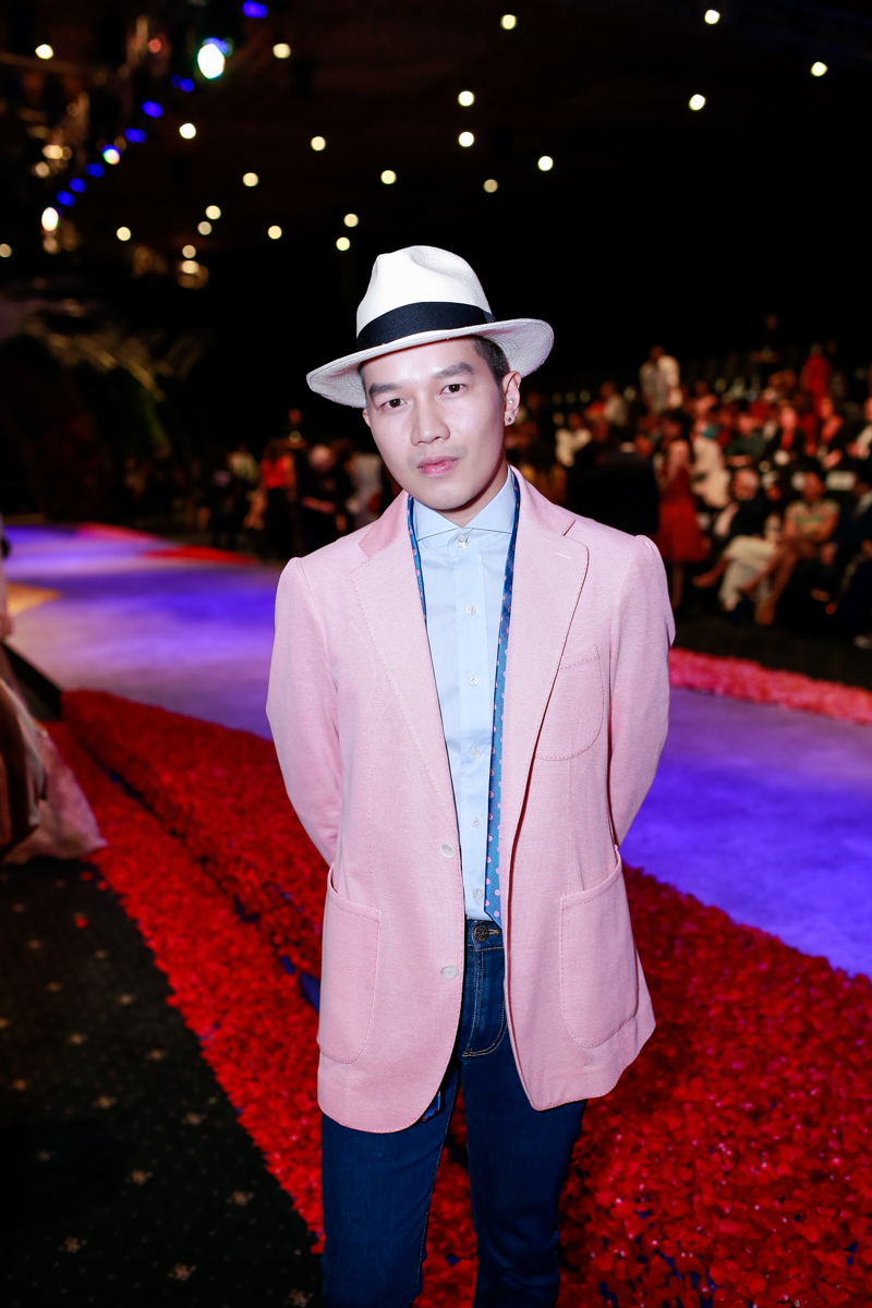 Angela Phương Trinh, Tóc Tiên đọ sức hút trên thảm đỏ - 4