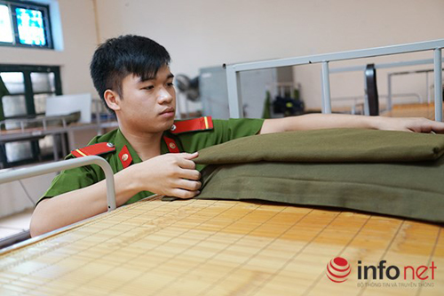 Chuyện người lính trẻ giải cứu 50 người trong đám cháy - 2