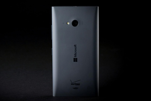 Đánh giá Lumia 735: Cấu hình thấp, nhưng pin bền - 3