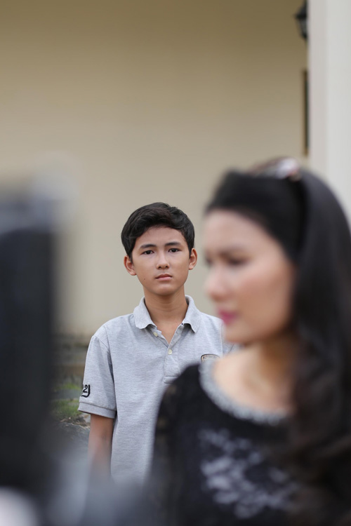 Hot boy "Hoa vàng, cỏ xanh" hóa trai đẹp lắm chiêu - 2