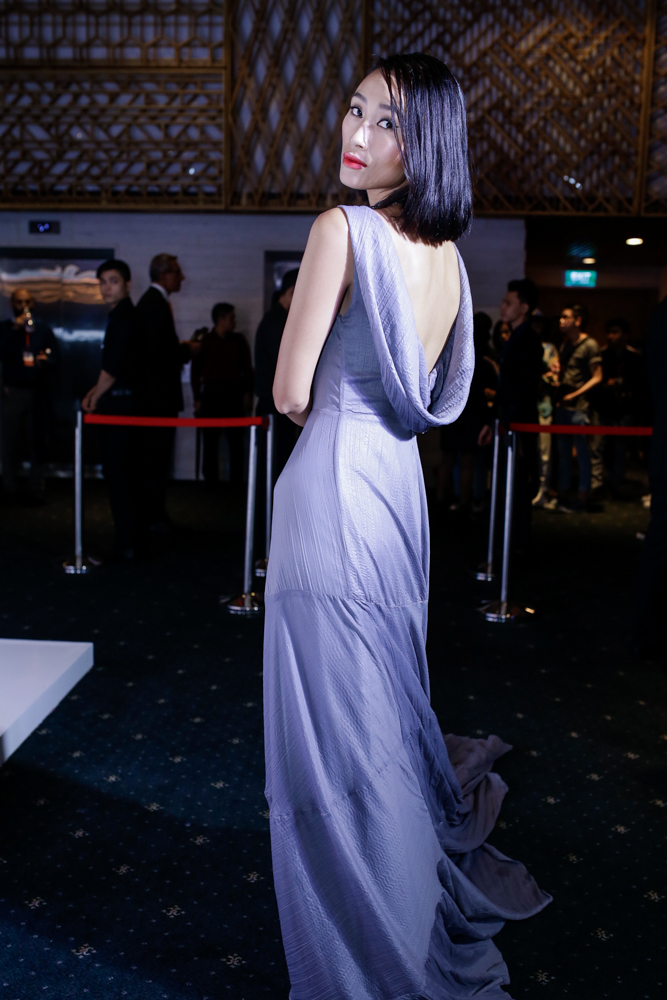 Helly Tống, Phương Linh "gây mê" với áo dài cách tân - 9