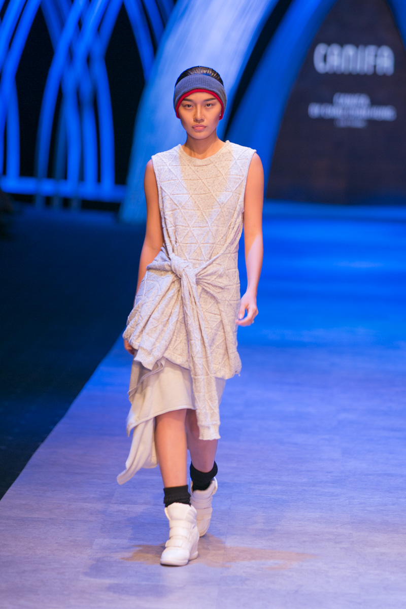 Á hậu Hoàng My "3 vòng như 1" khi trở lại sàn diễn - 3