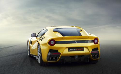 Ferrari F12tdf trình làng: Cực ngầu, đậm phong cách - 3