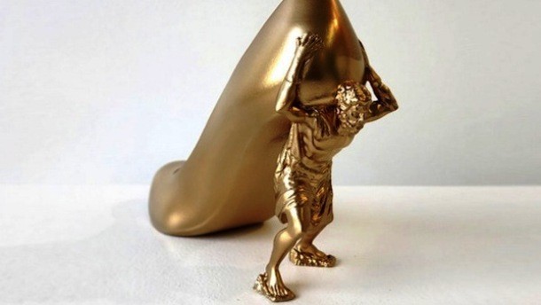 Những đôi giày cao gót "bá đạo" nhất thế giới - 6