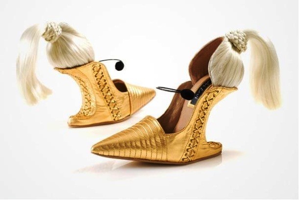 Những đôi giày cao gót "bá đạo" nhất thế giới - 10