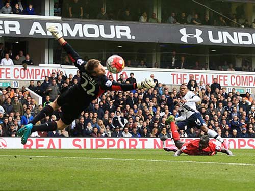 Tottenham - Liverpool: Lẫn lộn cảm xúc ngày ra mắt - 1