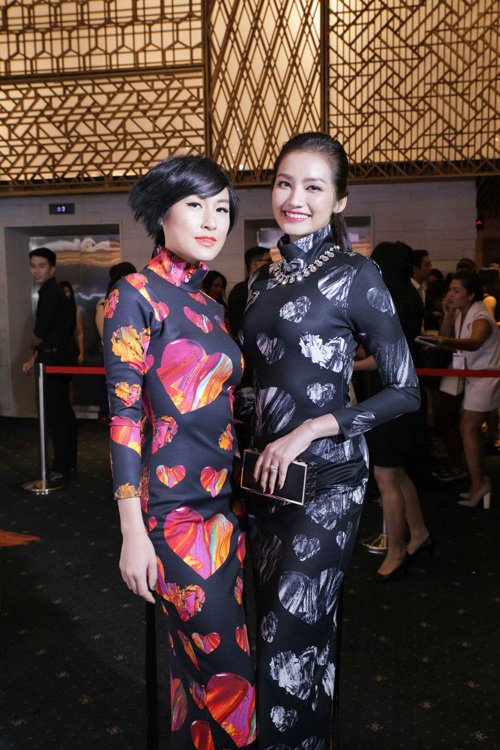 Mai Phương Thúy ý nhị khoe chân dài thẳng tắp - 13