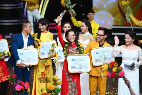 MC 2015: Nữ sinh nhạc Việt giành giải 100 triệu đồng - 1