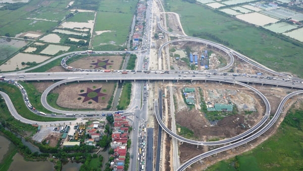 Hướng dẫn lưu thông qua nút giao cầu Thanh Trì-QL5 - 1